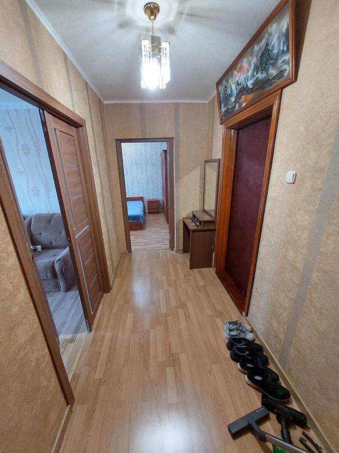 2К Апартаменты Ул.Ревуцкого 19/1 基輔 外观 照片